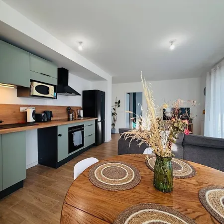 Casa Lumina - T3 Neuf Avec Parking Et Balcon * Trélazé